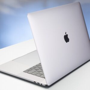 Laptop Apple